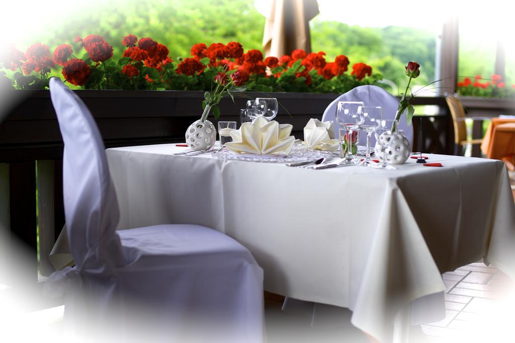 Hotel - Reweschnier Kusel Εξωτερικό φωτογραφία