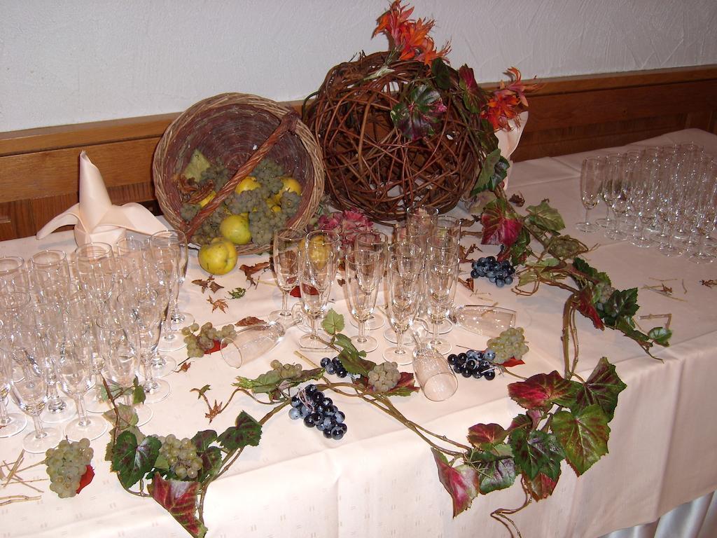 Hotel - Reweschnier Kusel Εξωτερικό φωτογραφία